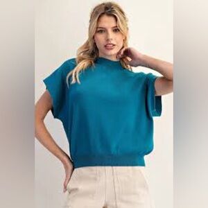 eesome, mock neck light sweater/knit top. Size L. Worn once!